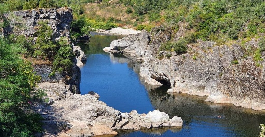 Baignade obligatoire à Pontpierre